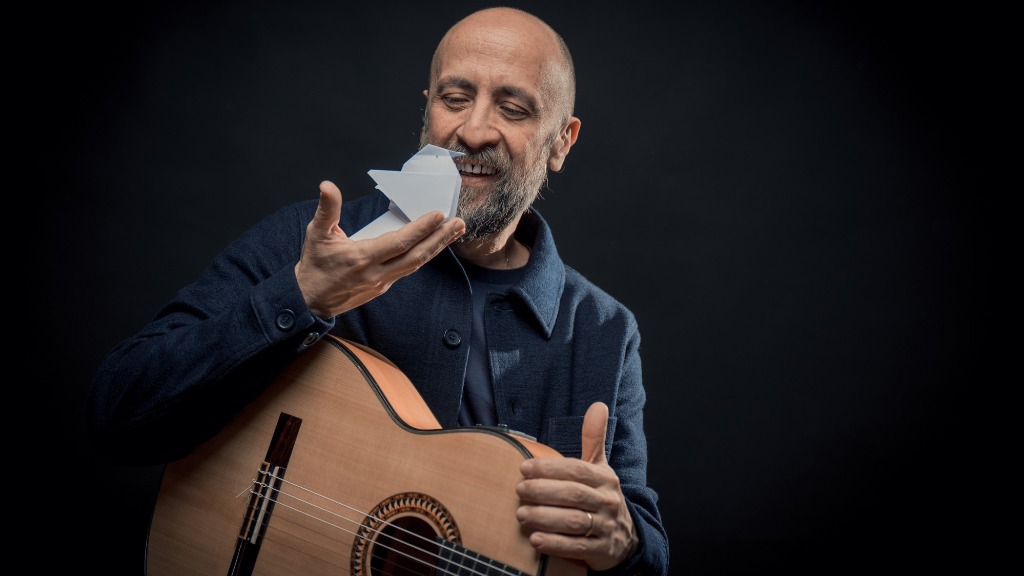 MERCOLEDÌ 13 AGOSTO ALL'ART&LAB LU MBROIA DI CORIGLIANO D'OTRANTO, JOE BARBIERI SARÀ OSPITE DI UNA NOTTE BIANCA DELLA CANZONE D’AUTORE DEDICATA A PINO DANIELE. Corigliano d'Otranto